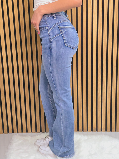 Jeans Donna Push-Up Flare – Vita Alta, Effetto Modellante